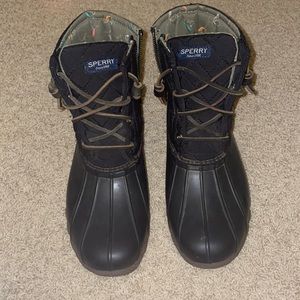 SPERRY DUCK BOOTS